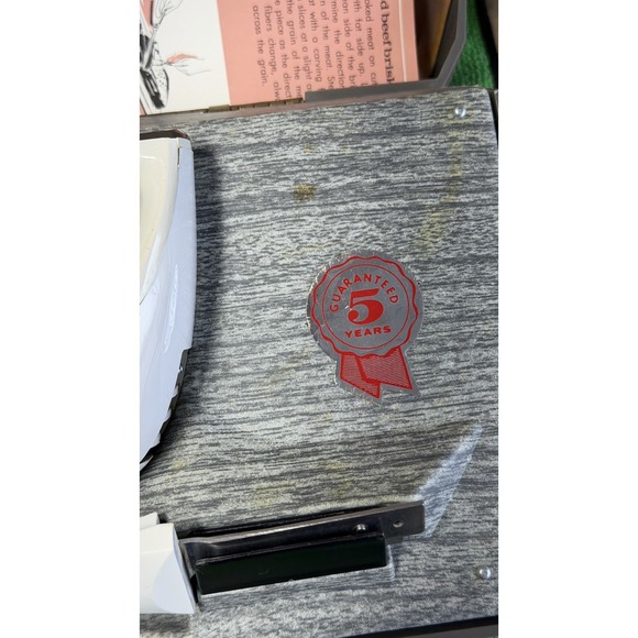 Vintage Hamilton Beach Electric Knife w/ Case Tested Working - Picture 11 of 14